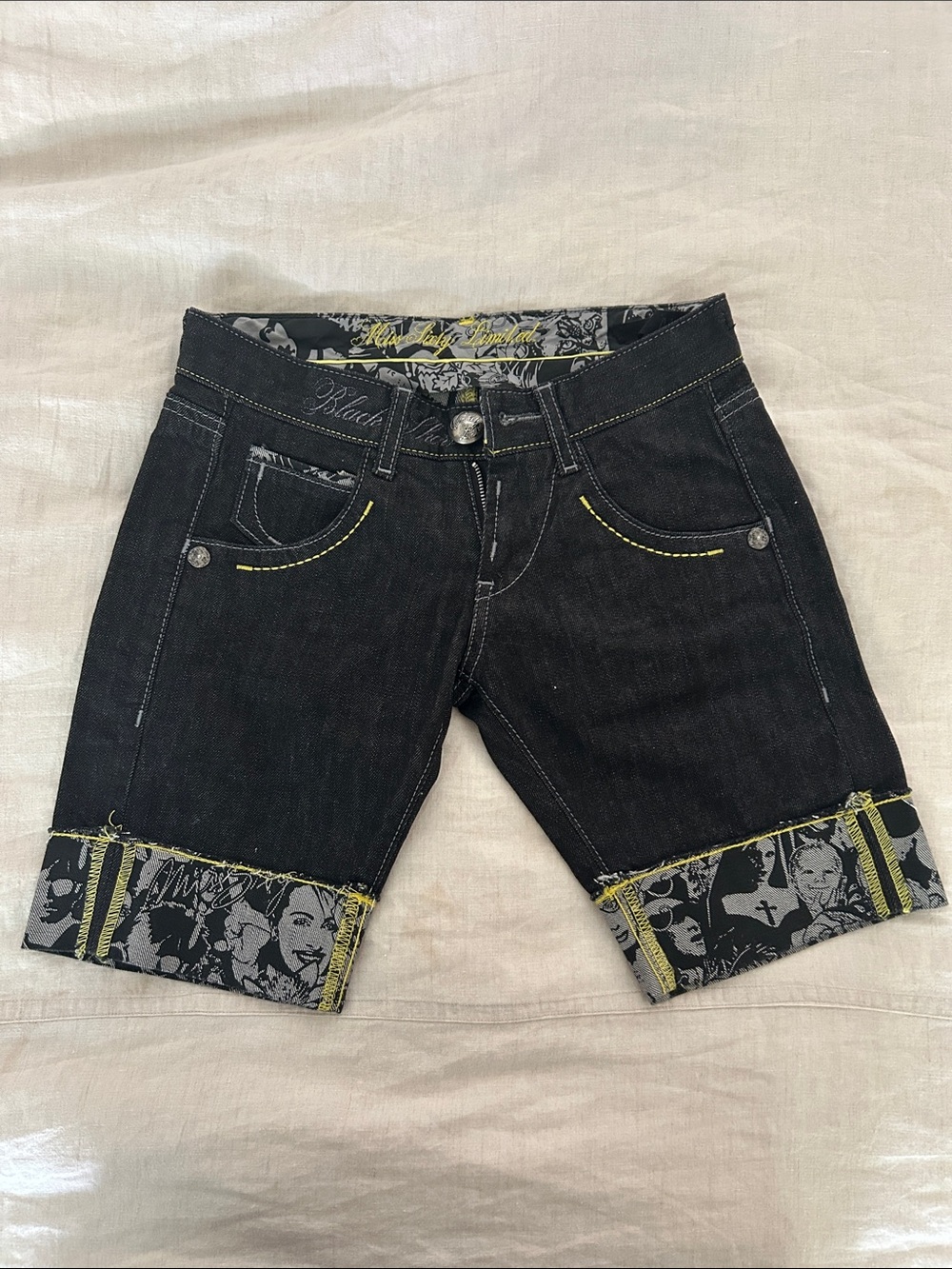 Miss Sixty Black Denim Graphic Cuff Shorts NWOT Women’s Size 24 Made in Italy